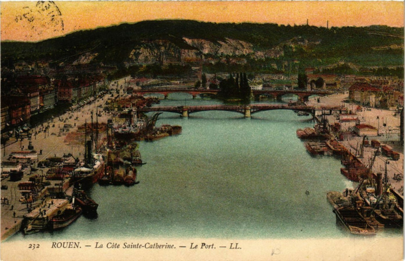 Carte postale ancienne Rouen-La Cote Sainte-Catherine à Rouen
