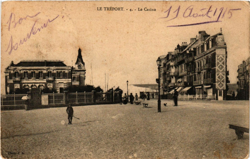 Carte postale ancienne Le Treport-Le Casino au Tréport