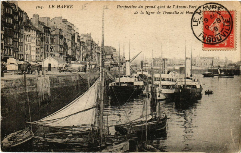 Carte postale ancienne Le Havre-Perspective du grand quai de l'Avant-Port au Havre