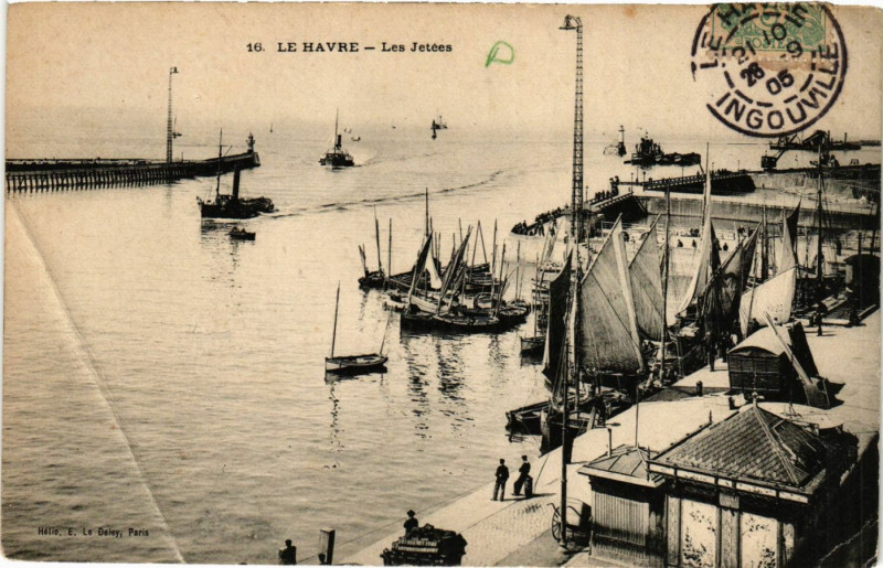 Carte postale ancienne Le Havre-Les Jetées au Havre