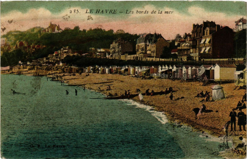 Carte postale ancienne Le Havre-Les bords de la mer au Havre