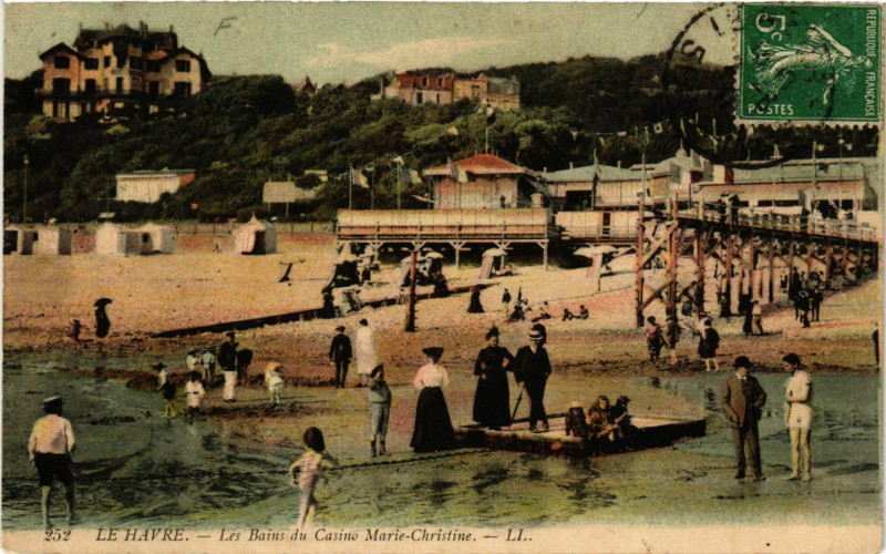 Carte postale ancienne Le Havre-Les Bains du Casino Marie-Christine au Havre