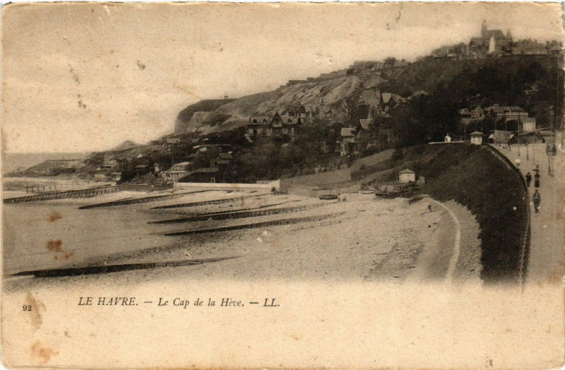 Carte postale ancienne Le Havre-Le Cap de la Heve au Havre