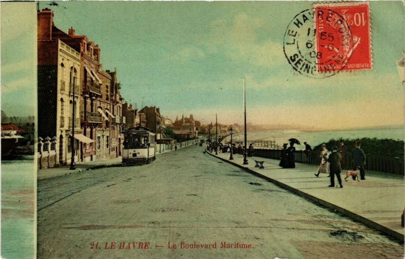 Carte postale ancienne Le Havre-Le Boulevard Maritime au Havre