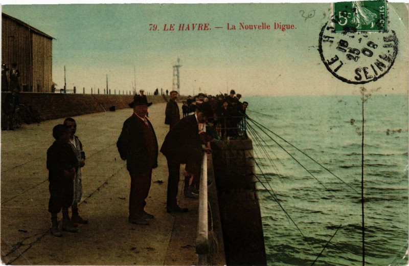 Carte postale ancienne Le Havre-La Nouvelle Digue au Havre