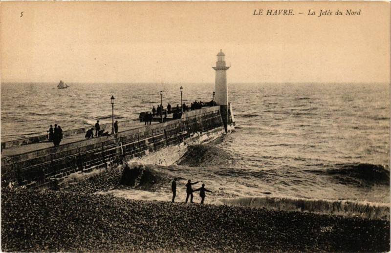 Carte postale ancienne Le Havre-La Jetée du Nord au Havre