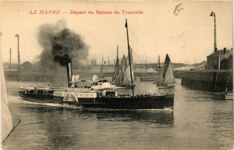 Carte postale ancienne Le Havre-Depart du Bateau de Trouville à Trouville
