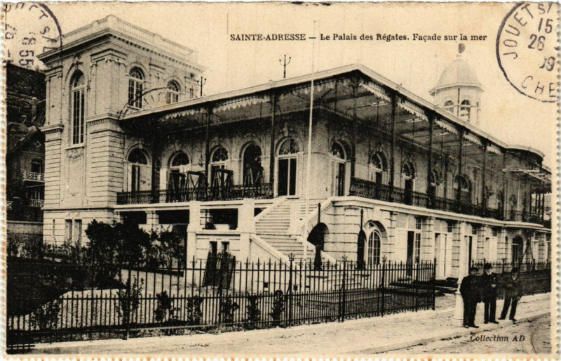 Carte postale ancienne Sainte-Adresse Le Palais des Regates. Facade sur la mer à Sainte-Adresse