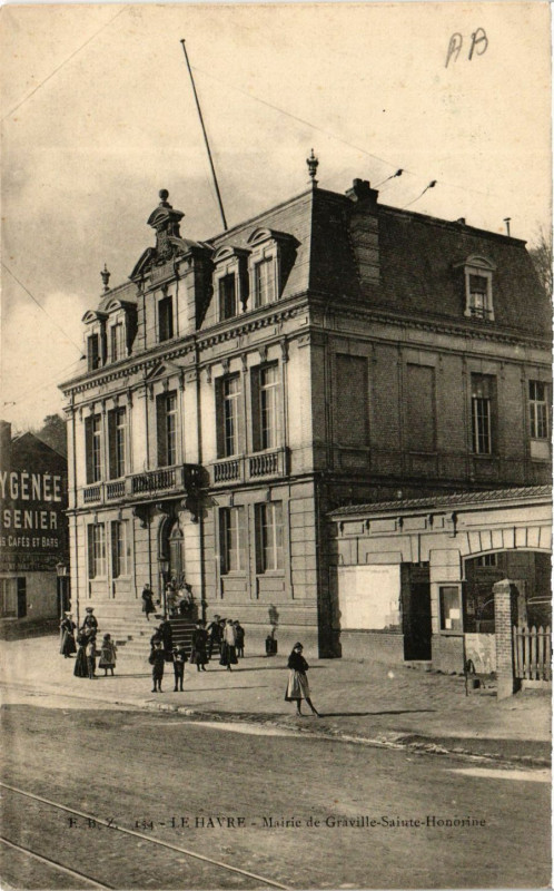 Carte postale ancienne Le Havre-Mairie de Graville Sainte-Honorine au Havre
