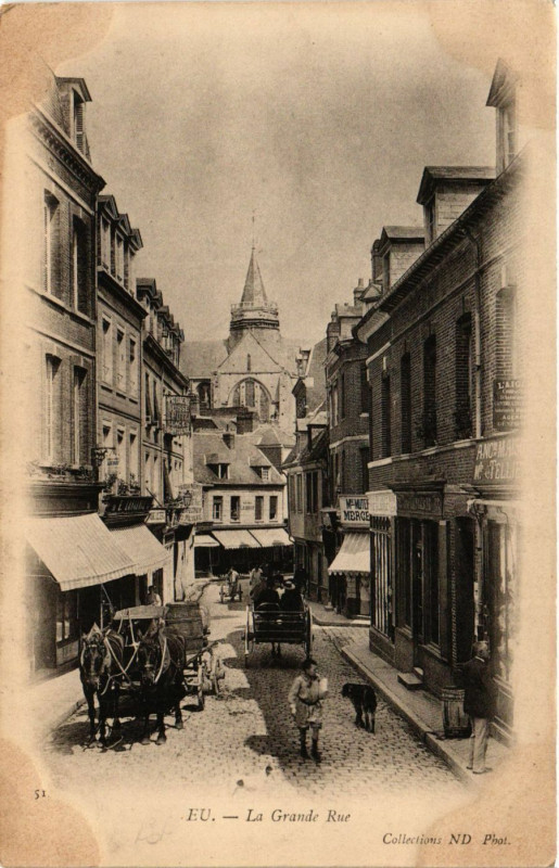 Carte postale ancienne Eu - La Grande Rue à Eu