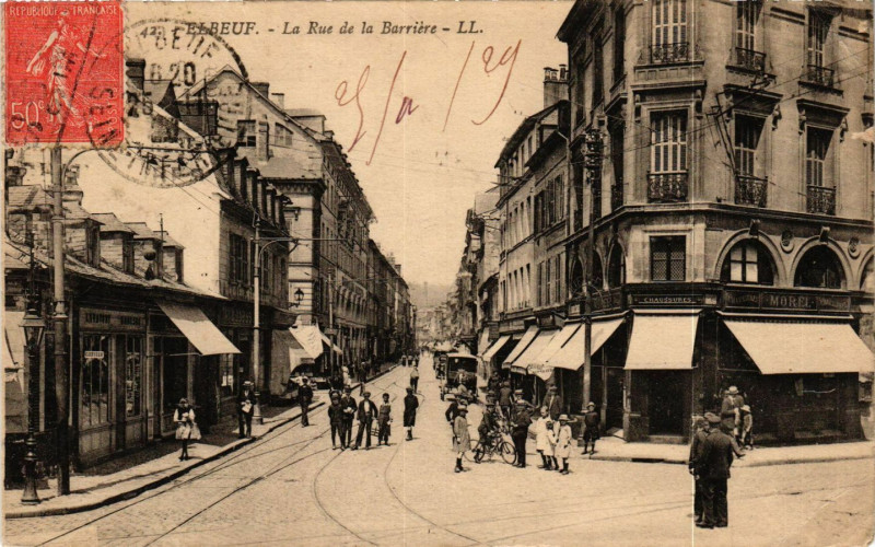 Carte postale ancienne Elbeuf-La Rue de la Barriere à Elbeuf