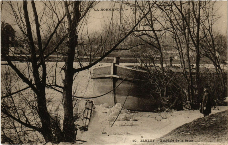 Carte postale ancienne Elbeuf-Embacle de la Seine à Elbeuf