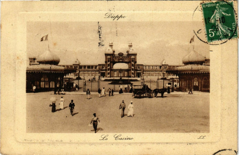 Carte postale ancienne Dieppe-Le Casino à Dieppe