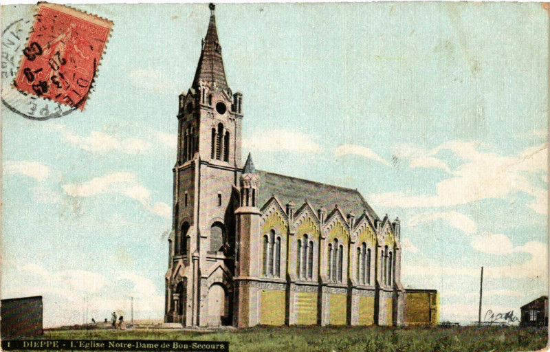 Carte postale ancienne Dieppe-L'Eglise Notre-Dame de Bon-Secours à Dieppe