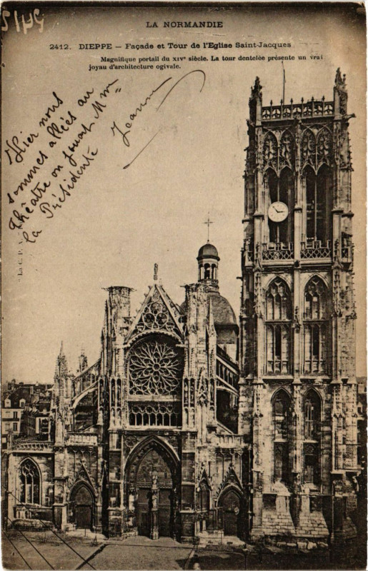 Carte postale ancienne Dieppe-Facade et Tour de l'Eglise Saint-Jacques à Dieppe