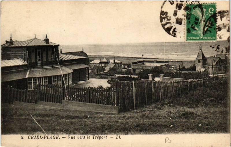 Carte postale ancienne Criel-Plage Vue vers le Treport