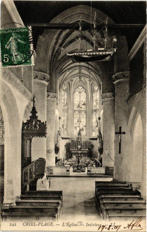 Carte postale ancienne Criel-Plage L'Eglise-Interieur à Eu