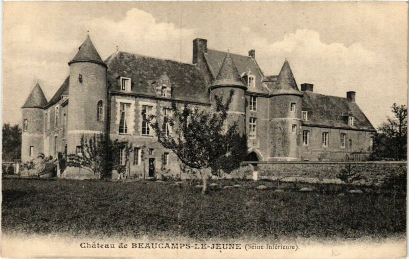 Carte postale ancienne Chateau de Beaucamps le Jeune à Eu