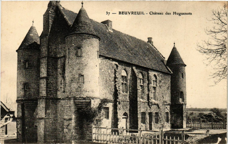Carte postale ancienne Beuvreuil-Chateau des Huguenots à Eu