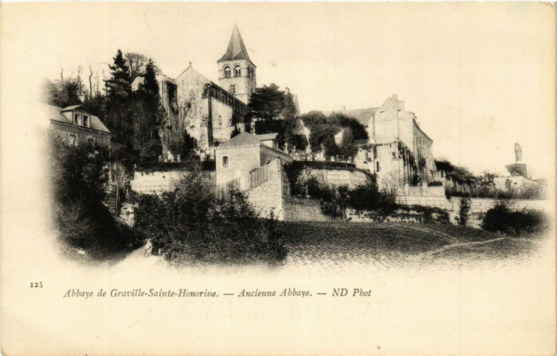 Carte postale ancienne Abbaye de Graville Sainte-Honorine-Ancienne Abbaye