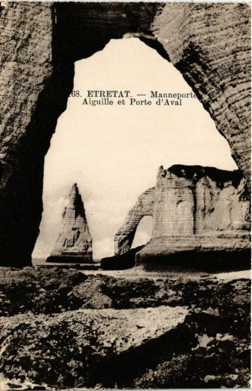Carte postale ancienne Etretat-Manneporte Aiguille et Porte d'Aval à Étretat