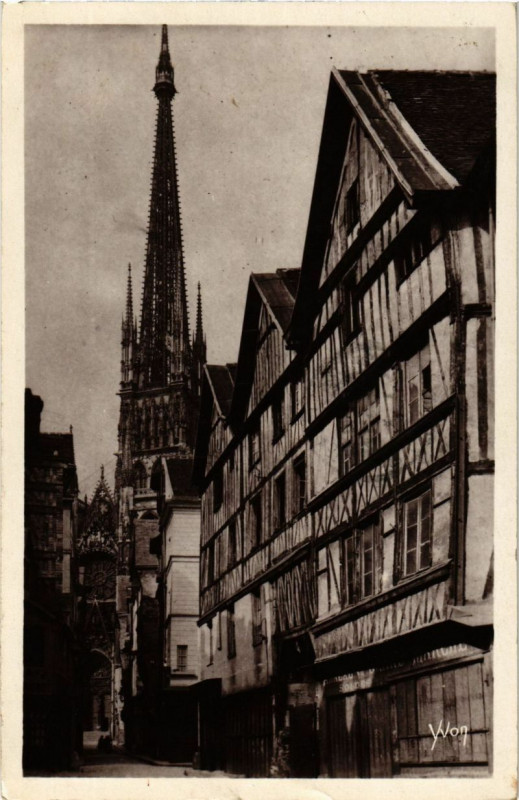 Carte postale ancienne Rouen-Vieille Rue à Rouen
