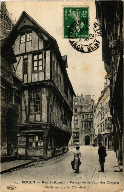 Carte postale ancienne Rouen-Tour Saint-Romain-Passage de la Cour des Comptes à Rouen