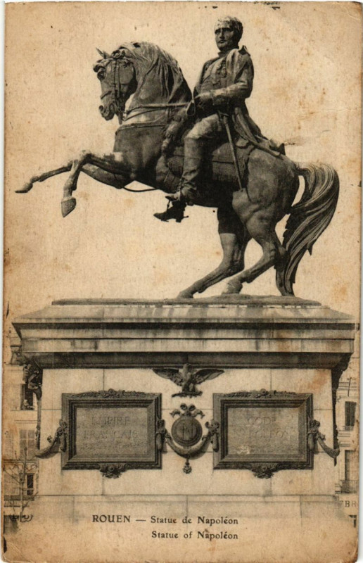 Carte postale ancienne Rouen-Statue de Napoleon à Rouen