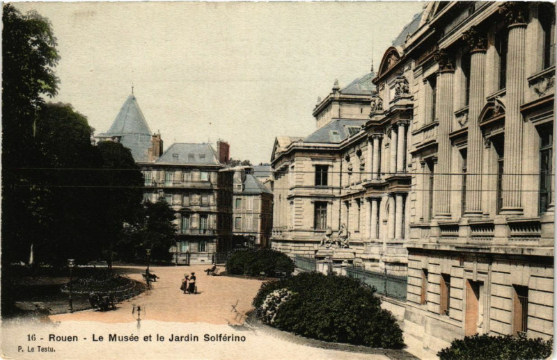 Carte postale ancienne Rouen-Le Musée et le Jardin Solferino à Rouen