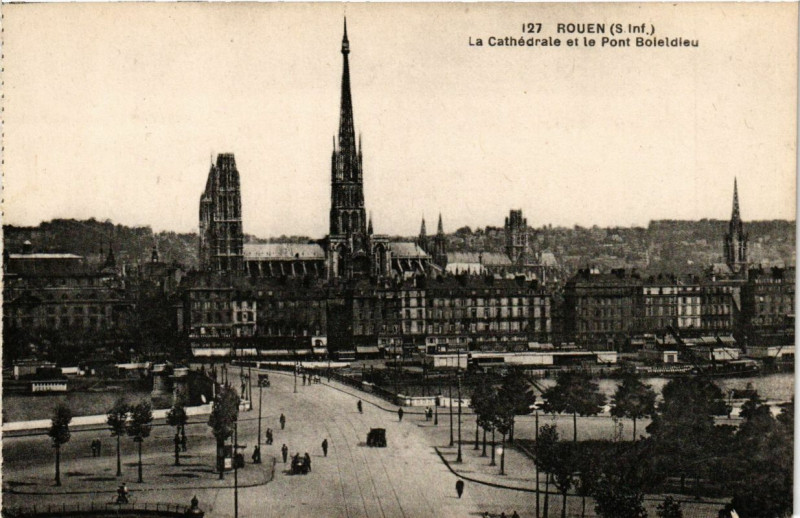 Carte postale ancienne Rouen-La Cathedrale et le Pont Boieldieu à Rouen