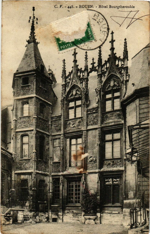 Carte postale ancienne Rouen-Hotel Bourgtheroulde à Rouen