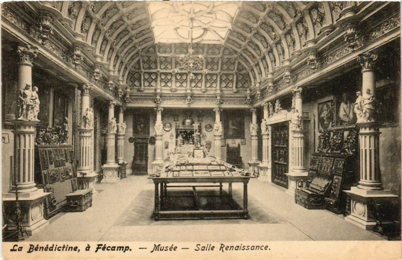 Carte postale ancienne La Benedictine a Fecamp-Musée-Salle Renaissance