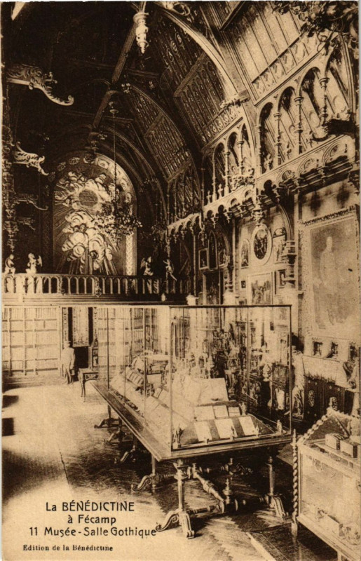 Carte postale ancienne La Benedictine a Fecamp-Musée salle Gothique