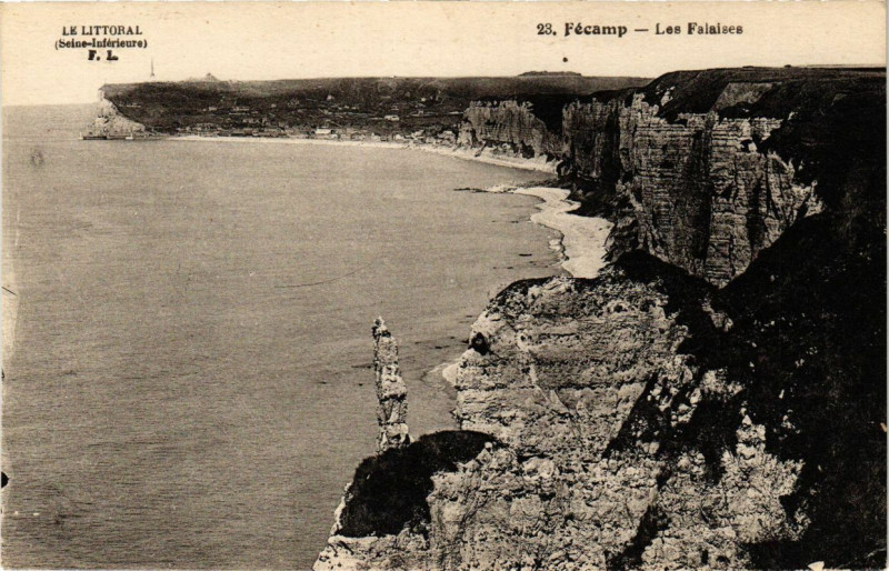 Carte postale ancienne Fecamp-Les Falaises à Fécamp