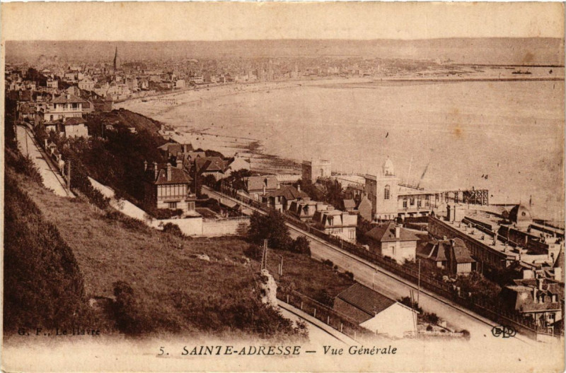 Carte postale ancienne Sainte-Adresse - Vue générale à Sainte-Adresse