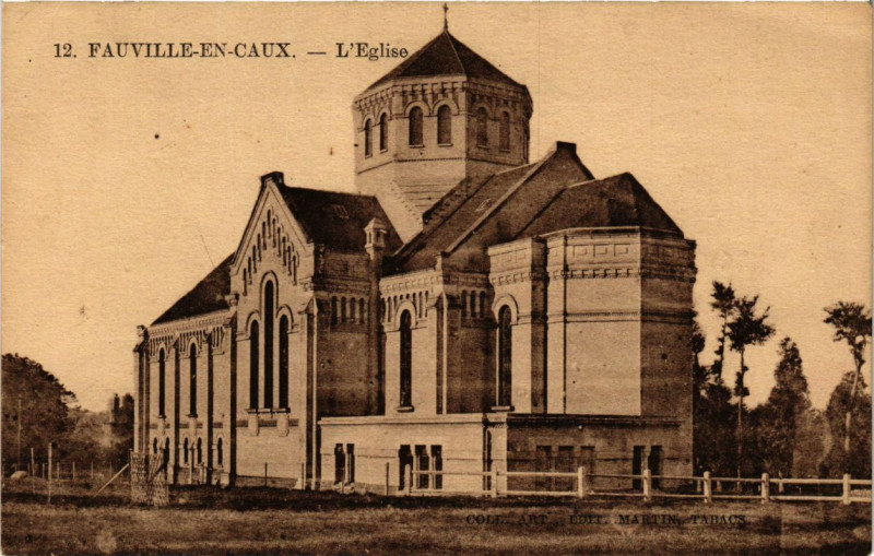 Carte postale ancienne Fauville-en-Caux - Eglise