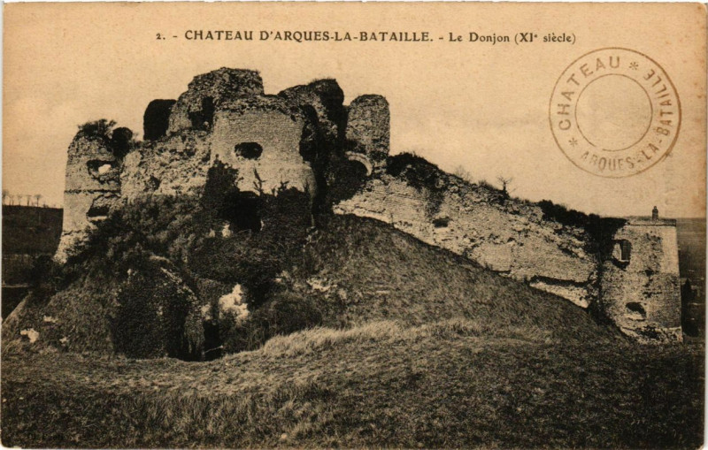 Carte postale ancienne Chateau d'Arques-la-Bataille - Le Donjon à Arques-la-Bataille