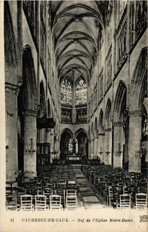 Carte postale ancienne Caudebec-en-Caux - Nef de l'Eglise N.D.