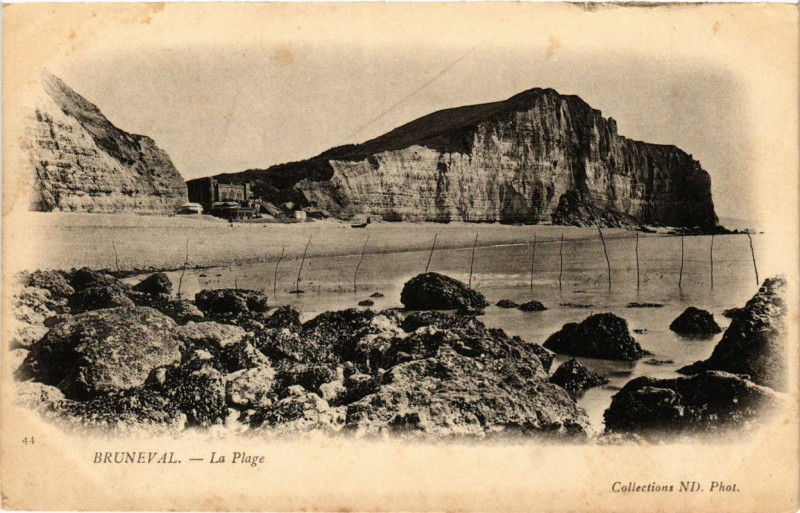 Carte postale ancienne Bruneval - La Plage