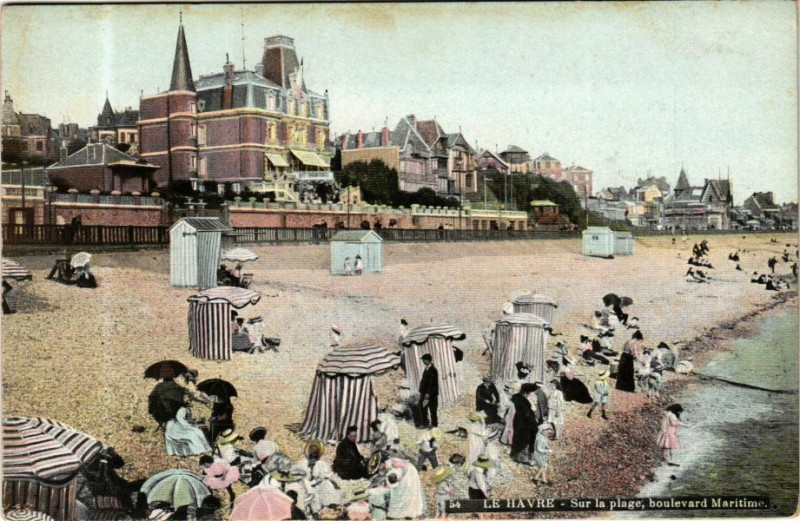 Carte postale ancienne Ed. Aqua 54 Le Havre Sur la Plage boulevard Maritime au Havre