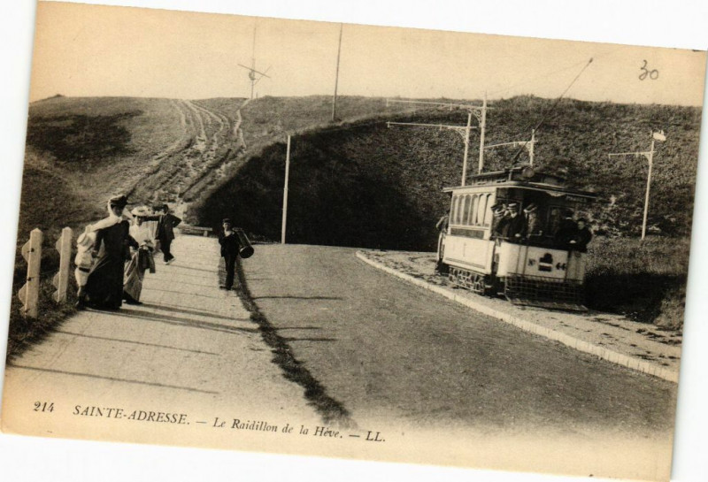 Carte postale ancienne Sainte-Adresse-Le Raidillon de la Heve à Sainte-Adresse