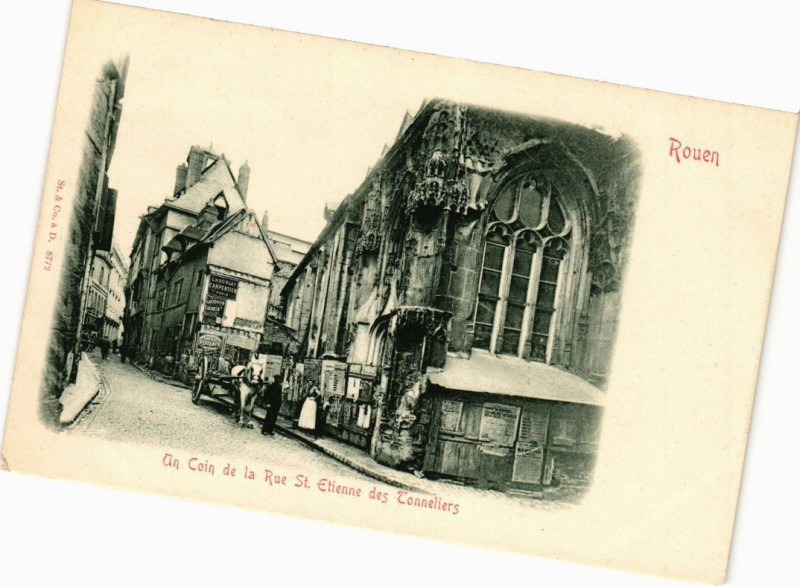 Carte postale ancienne Rouen-Un Coin de la rue Saint-Etienne des Conneliers à Rouen