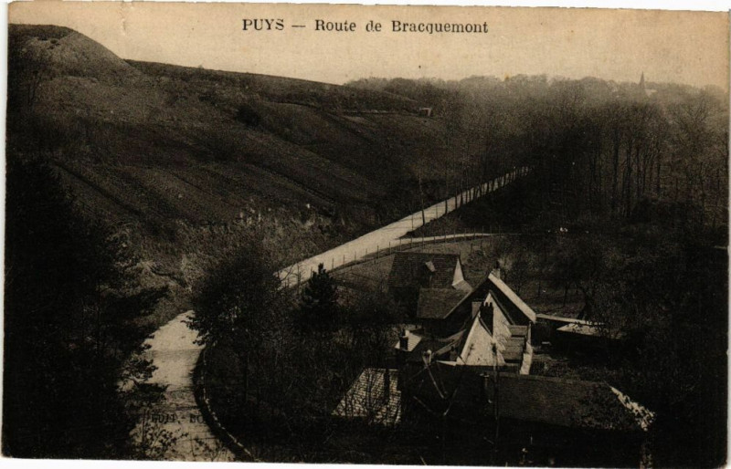 Carte postale ancienne Puys-Route de Bracquemont