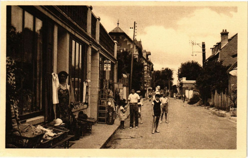 Carte postale ancienne Mesnil-Val-Rue de la Mer