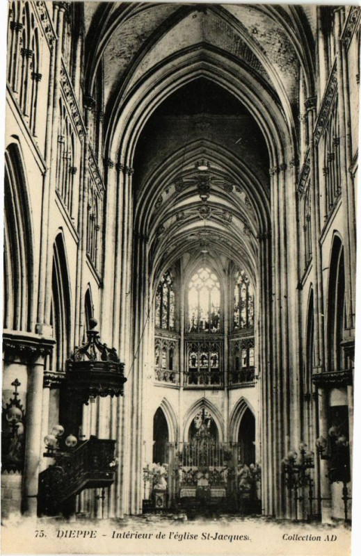 Carte postale ancienne Dieppe-Interiur de l'Eglise Saint-Jacques à Dieppe