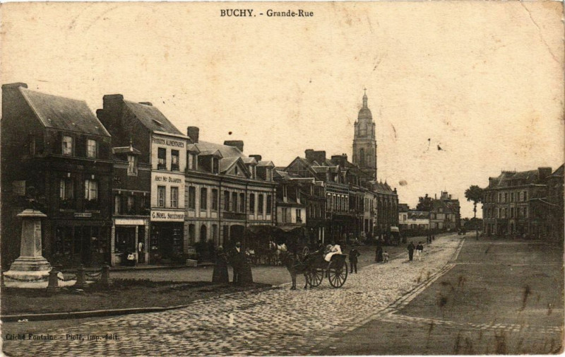 Carte postale ancienne Buchy-Grande Rue à Buchy