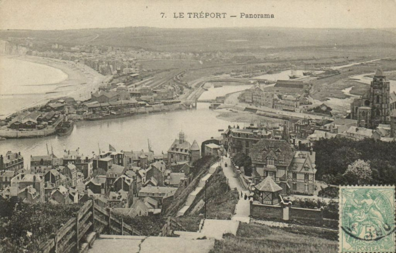 Carte postale ancienne Le Treport - Panorama au Tréport