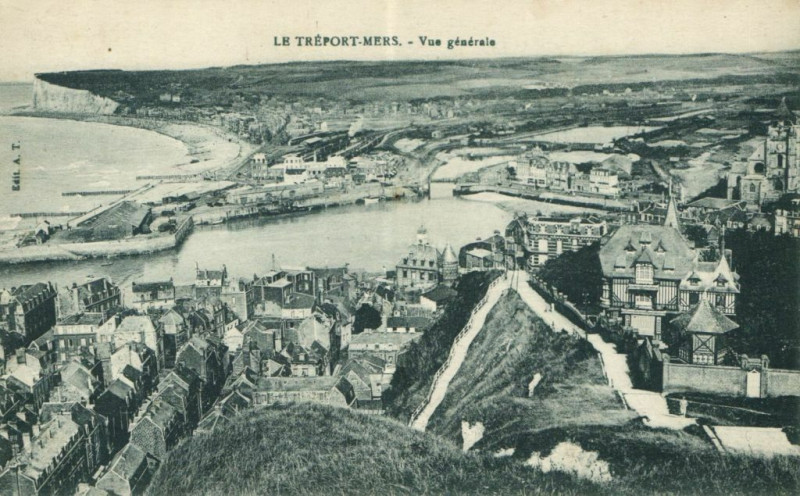 Carte postale ancienne Le Treport-Mers - Vue générale au Tréport