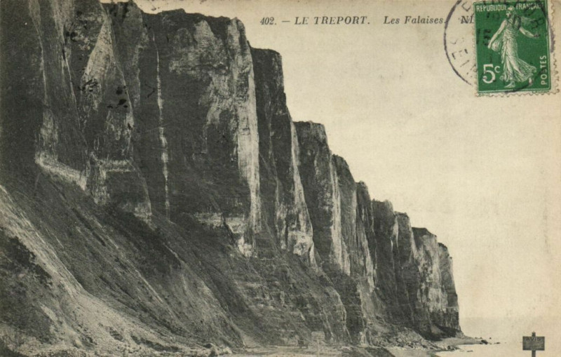 Carte postale ancienne Le Treport - Les Falaises au Tréport