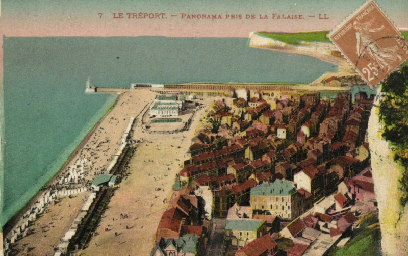 Carte postale ancienne Le Treport - Panorama pris de la Falaise au Tréport
